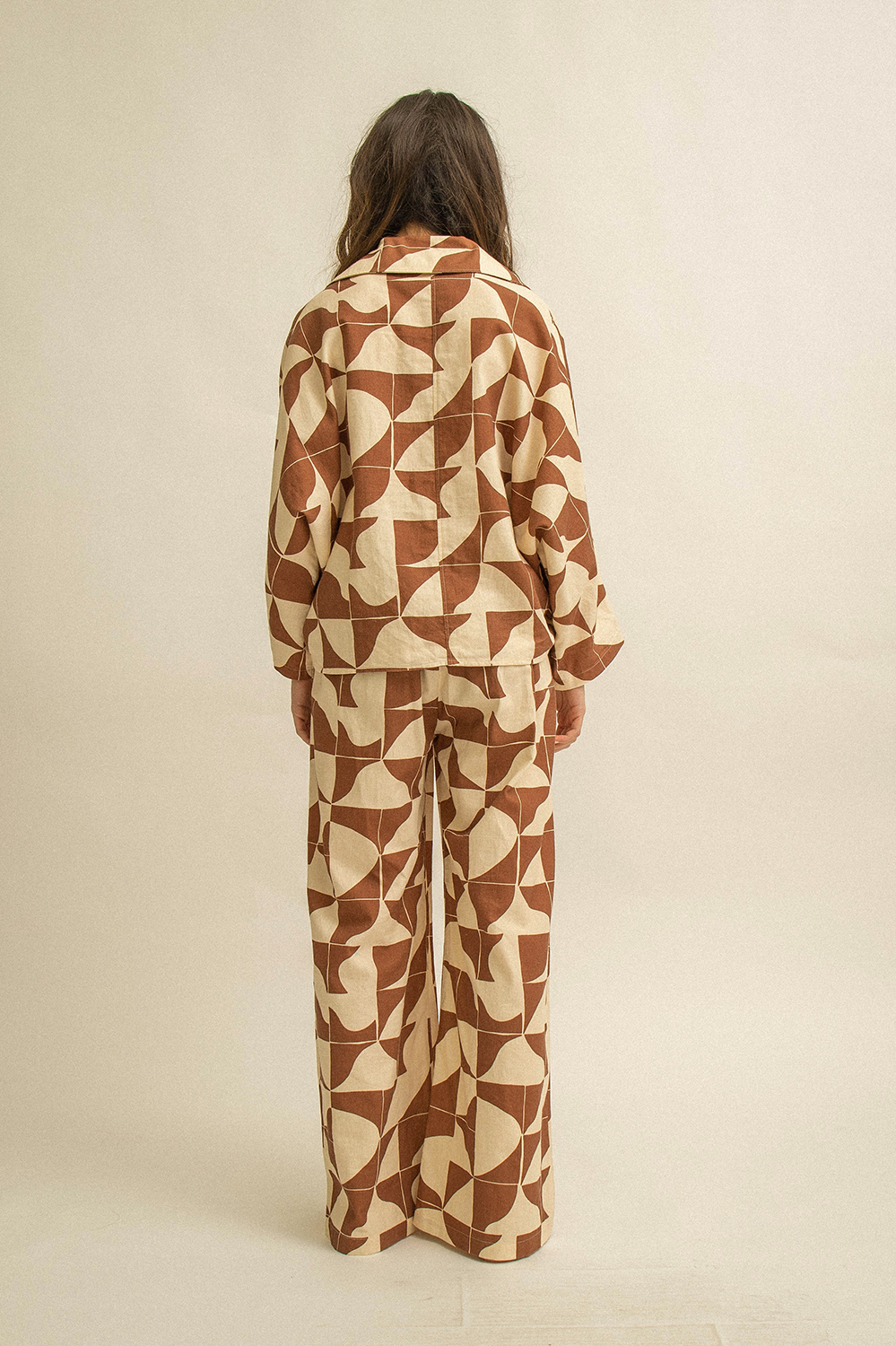 pantalon large motifs marron
