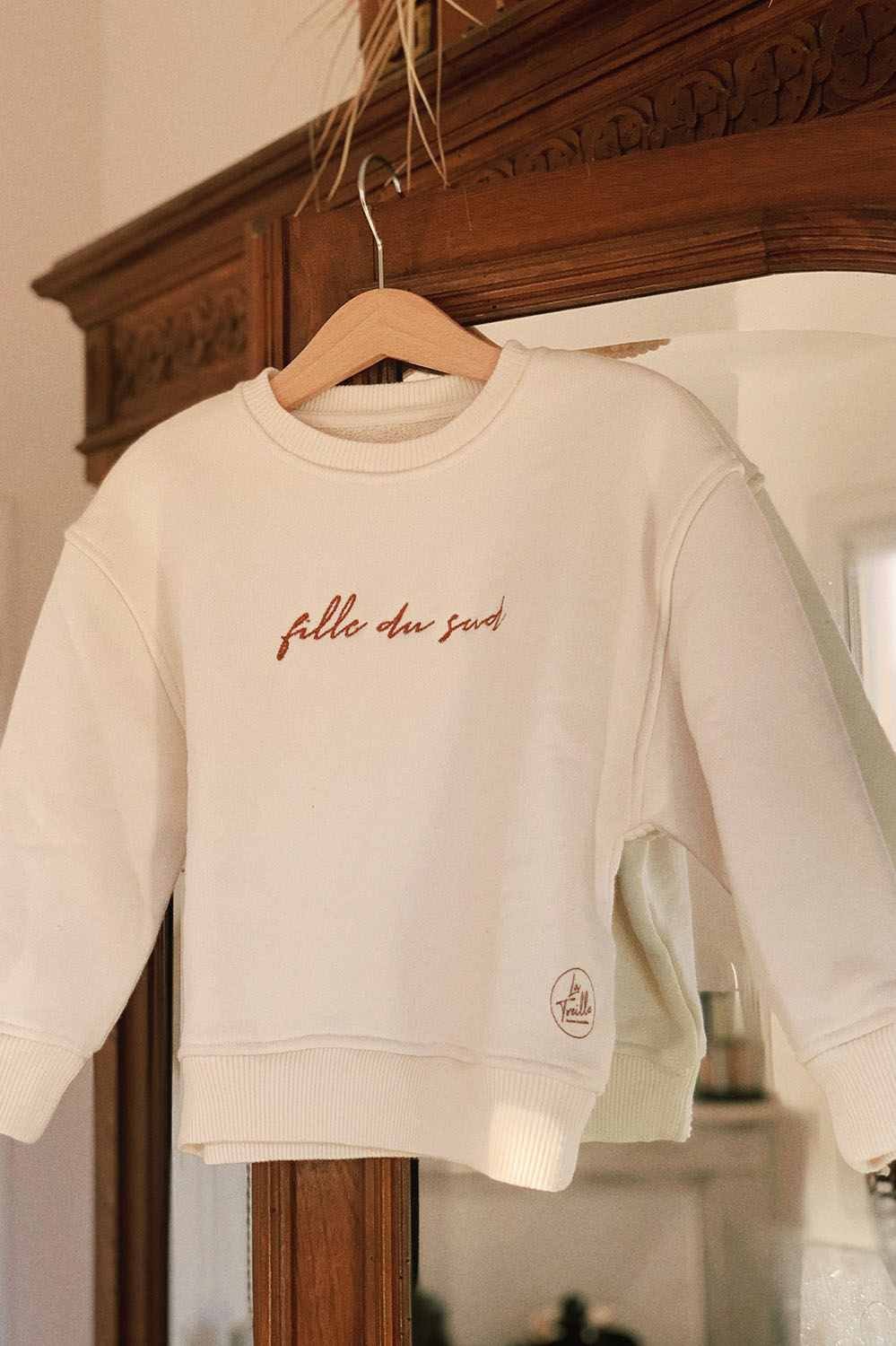 la treille maison ensoleillée sweat enfant brodé fille du sud