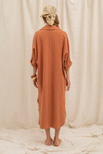Charger l&#39;image dans la galerie, robe longue à boutons orange