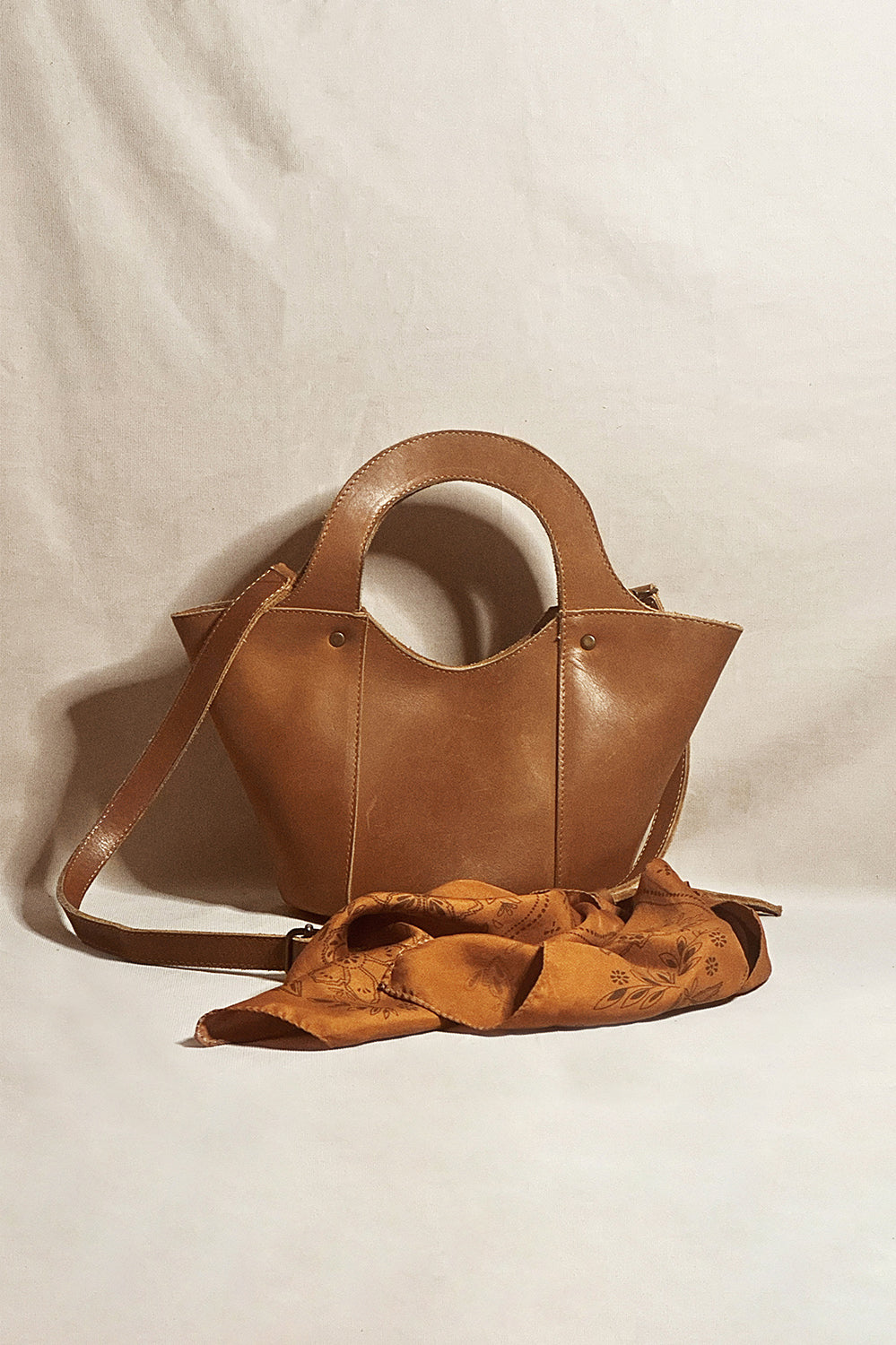 Panier en cuir signature - Mini