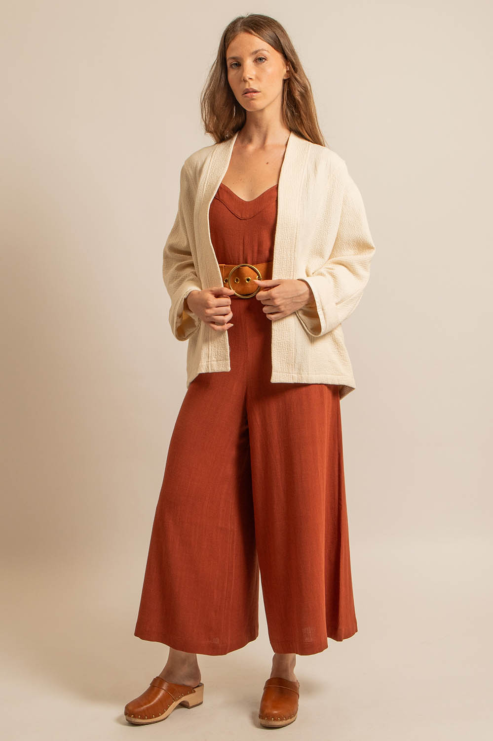 veste kimono courte en coton texturé naturel, fabriquée en France