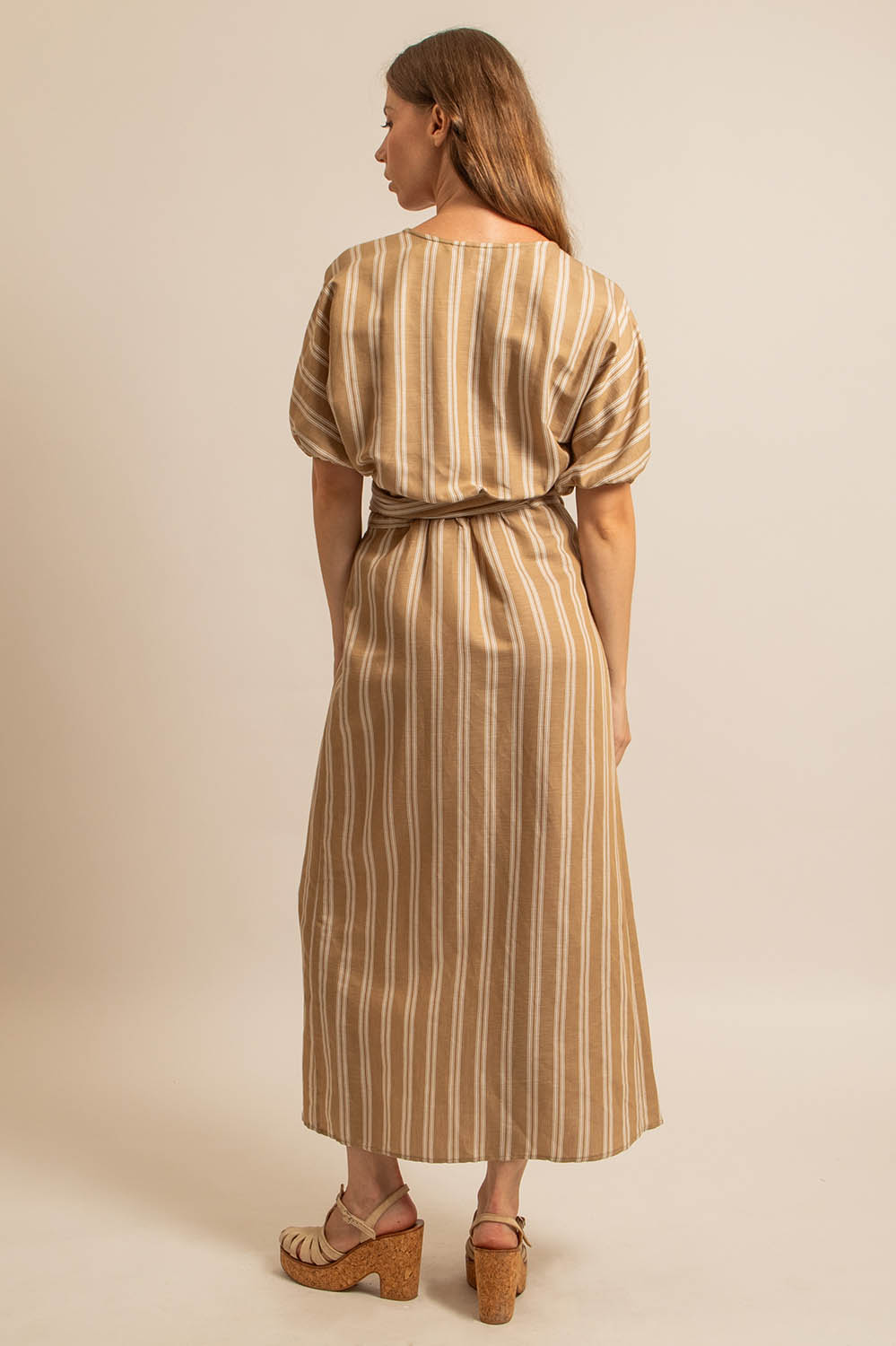 robe longue cache-cœur en lin et coton à rayures, fabriquée en France