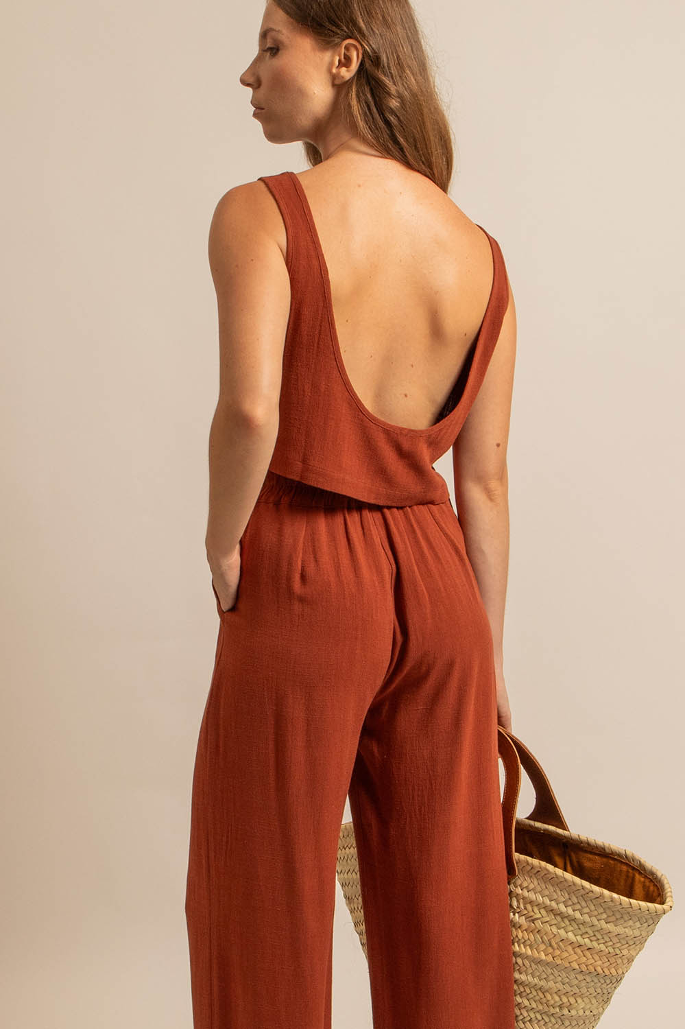 top court dos nu en lin et viscose tomette, fabriqué en France